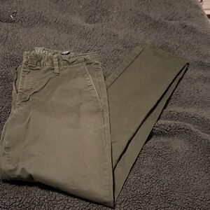 Vuori Men's Khaki Chinos
